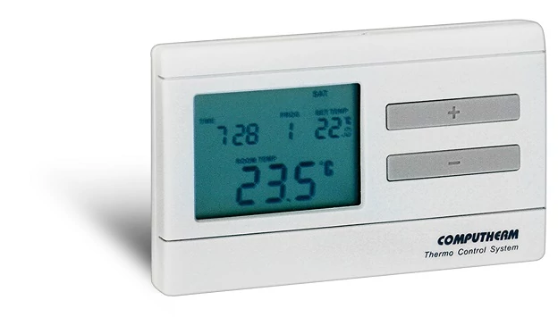 COMPUTHERM Q7 vezetékes digitális szobatermosztát fűtéshez vagy hűtéshez
